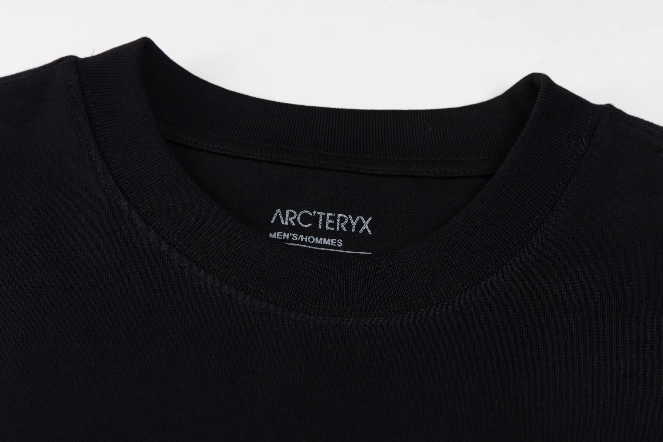 Ayc Teryx（ F 1） 2025FW T LOGO Premium 32s Same Style ：Black White Size：XS S M L